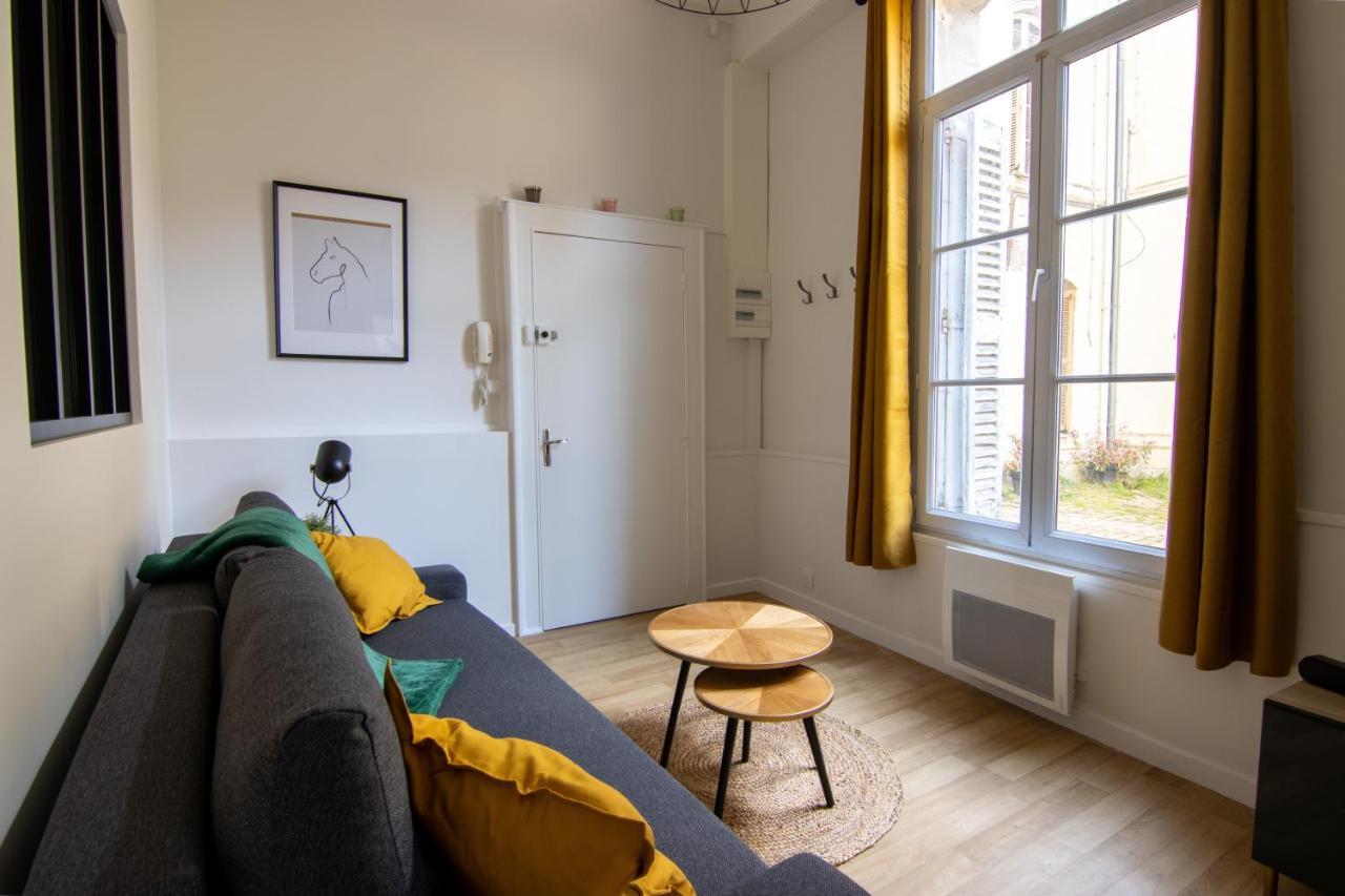 Apt Bords De Loire - Rdc - Au Pied Du Chateau Saumur Zewnętrze zdjęcie